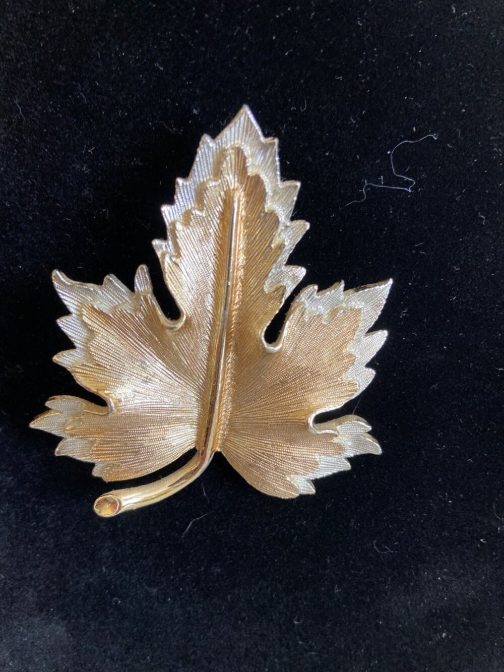 Vintage Sarah Coventry Gold Maple Leaf Brooch MCM Cottagecore Botanical Pin